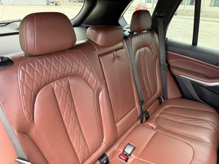 X5
