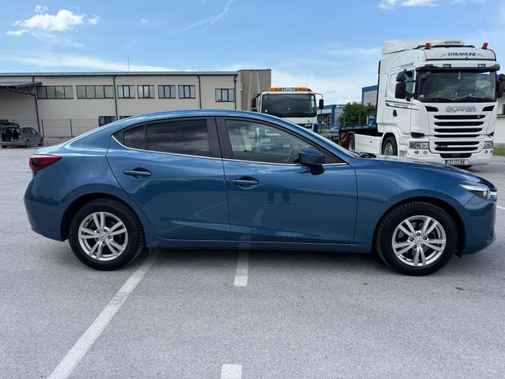 3 SKYACTIV