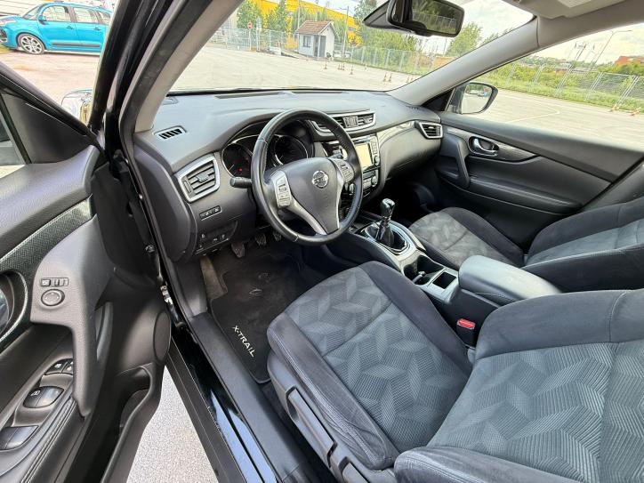 X-Trail