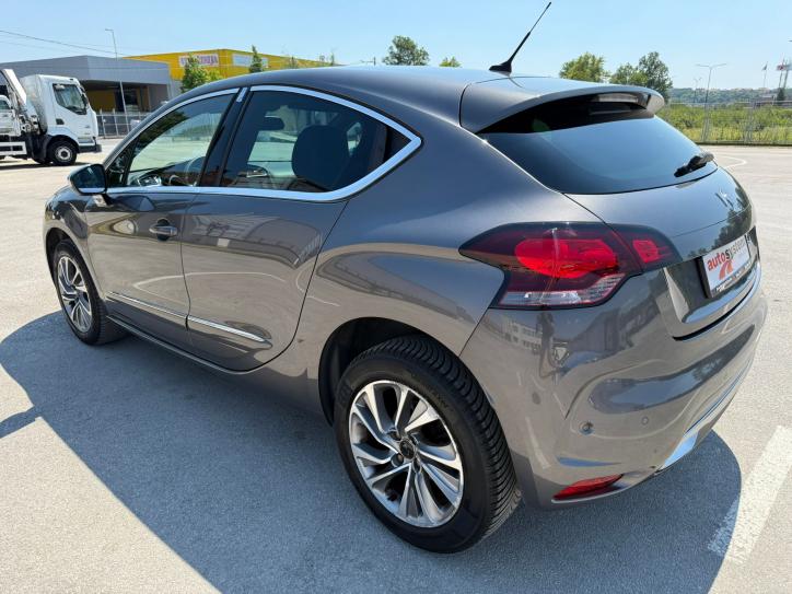 DS4