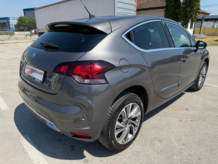 DS4